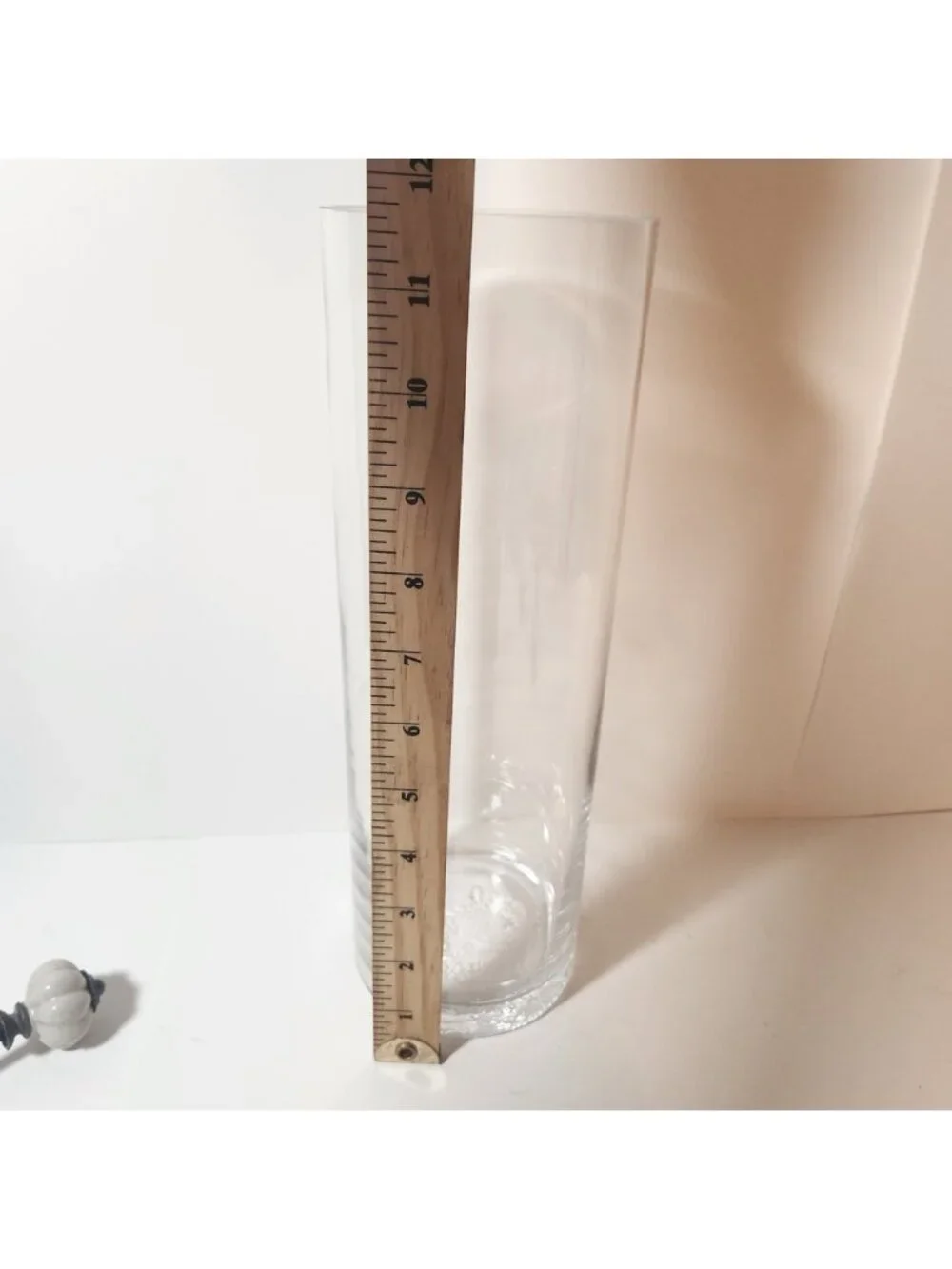 Unbranded clear glass